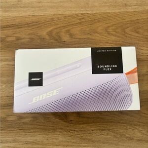 Bose SoundLink Flex Bluetooth Speaker Limited Edition Lilac New Sealed